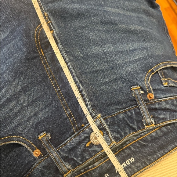 Old Navy Women's Blue Jean Shorts 12 - Picture 5 of 9